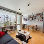 Powisle Snug Studio